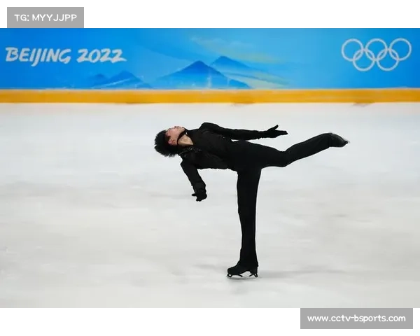 米兰冬奥会火炬传递启动，游泳冠军帕尔特里涅里首棒